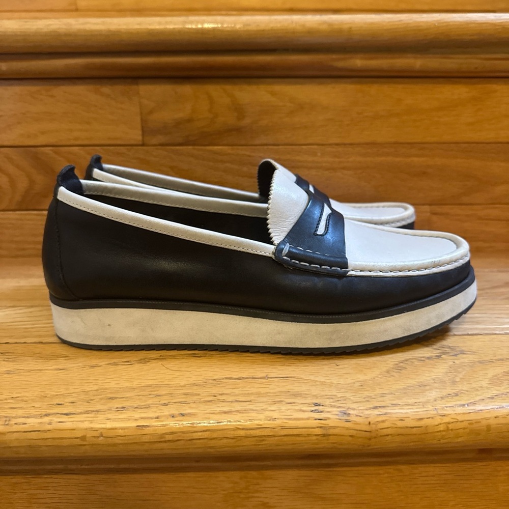 Rag & Bone Women’s Loafers Size 40 US 9.5 Black & White Women’s Flats